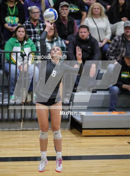 Thumbnail 3 in Lakeland vs Skyview (IHSAA 4A Quarter Final) photogallery.