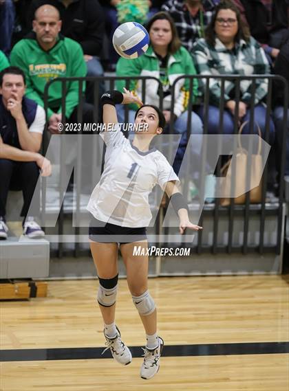 Thumbnail 2 in Lakeland vs Skyview (IHSAA 4A Quarter Final) photogallery.