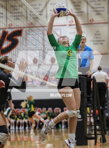 Thumbnail 1 in Lakeland vs Skyview (IHSAA 4A Quarter Final) photogallery.