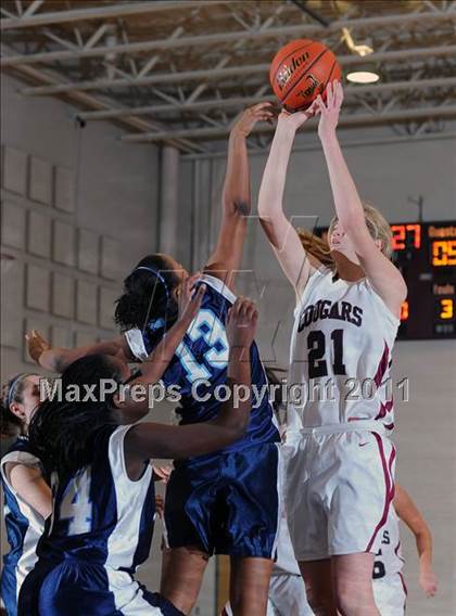 Thumbnail 1 in Linden Hall School for Girls vs. Lancaster Country Day photogallery.