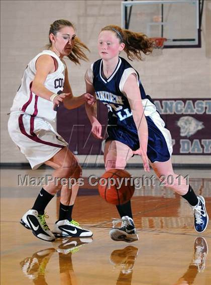 Thumbnail 2 in Linden Hall School for Girls vs. Lancaster Country Day photogallery.