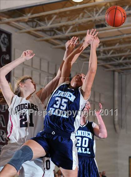 Thumbnail 1 in Linden Hall School for Girls vs. Lancaster Country Day photogallery.