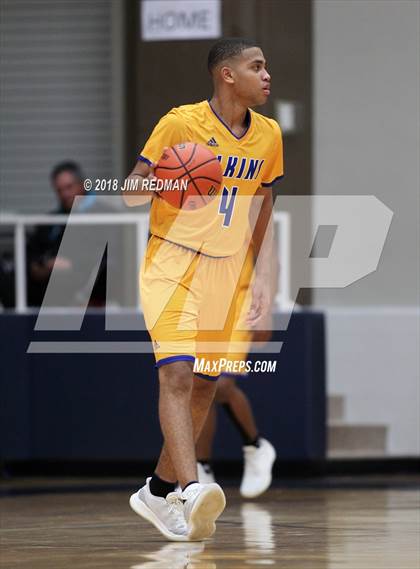 Thumbnail 2 in Fort Bend Elkins vs Tompkins (McDonald's Texas Invitational) photogallery.