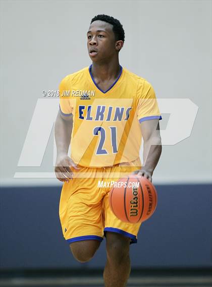 Thumbnail 2 in Fort Bend Elkins vs Tompkins (McDonald's Texas Invitational) photogallery.