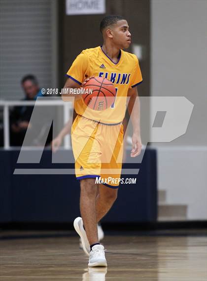 Thumbnail 3 in Fort Bend Elkins vs Tompkins (McDonald's Texas Invitational) photogallery.