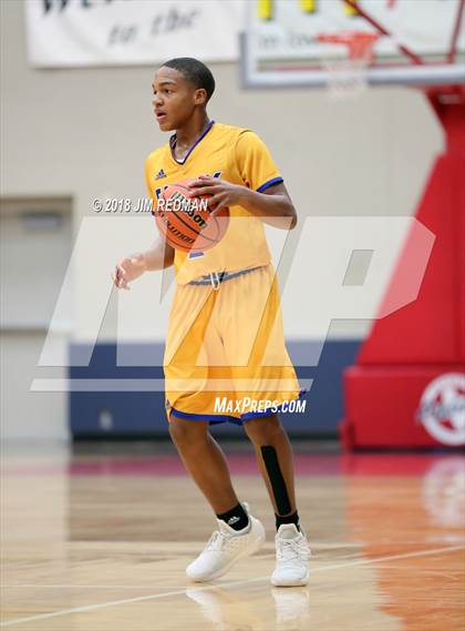 Thumbnail 1 in Fort Bend Elkins vs Tompkins (McDonald's Texas Invitational) photogallery.