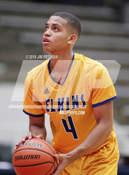 Thumbnail 3 in Fort Bend Elkins vs Tompkins (McDonald's Texas Invitational) photogallery.