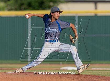 Thumbnail 2 in Brandeis vs Jay photogallery.