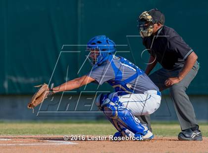 Thumbnail 3 in Brandeis vs Jay photogallery.