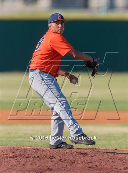 Thumbnail 2 in Brandeis vs Jay photogallery.