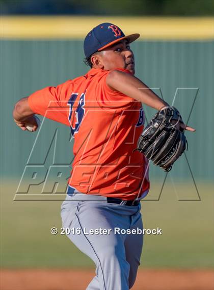 Thumbnail 2 in Brandeis vs Jay photogallery.