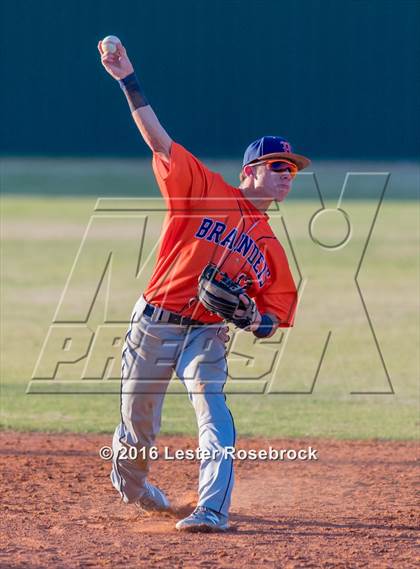 Thumbnail 2 in Brandeis vs Jay photogallery.
