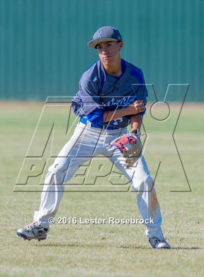 Thumbnail 1 in Brandeis vs Jay photogallery.