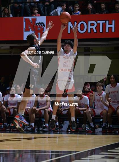 Thumbnail 3 in Scarsdale vs. North Rockland (NYSPHSAA  Section 1 Class 2A Final) photogallery.