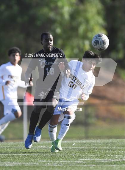 Thumbnail 1 in Foothill @ Canyon photogallery.