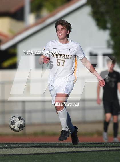 Thumbnail 3 in Foothill @ Canyon photogallery.