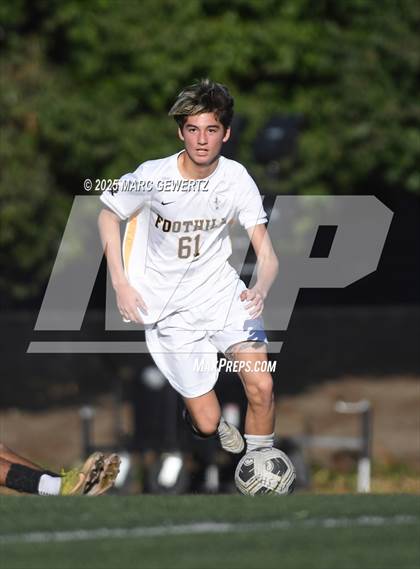 Thumbnail 1 in Foothill @ Canyon photogallery.