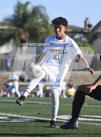 Thumbnail 3 in Foothill @ Canyon photogallery.