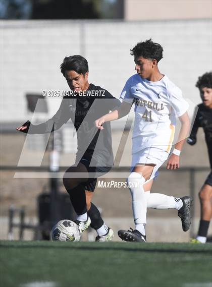 Thumbnail 2 in Foothill @ Canyon photogallery.