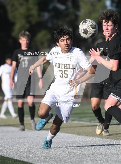 Thumbnail 1 in Foothill @ Canyon photogallery.