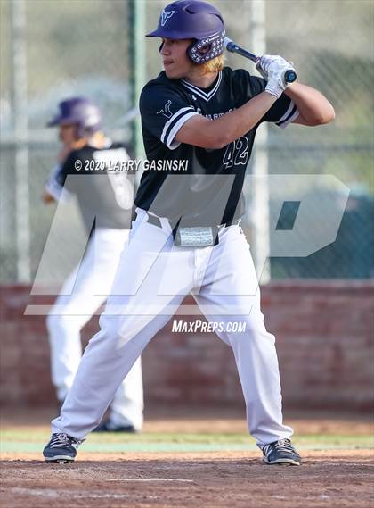 Thumbnail 3 in Valencia Baseball (Extending the Season) photogallery.