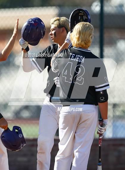 Thumbnail 2 in Valencia Baseball (Extending the Season) photogallery.