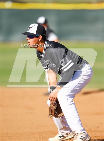 Thumbnail 3 in Valencia Baseball (Extending the Season) photogallery.