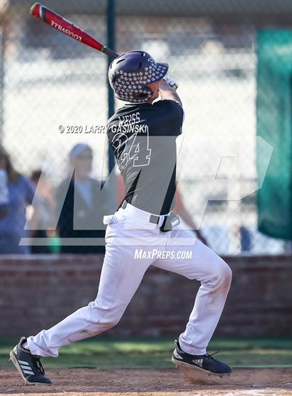 Thumbnail 2 in Valencia Baseball (Extending the Season) photogallery.