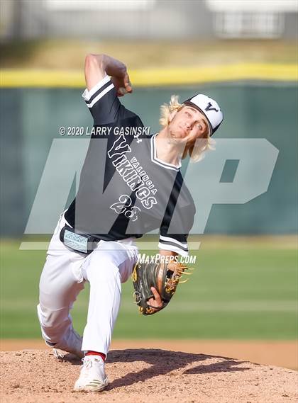 Thumbnail 1 in Valencia Baseball (Extending the Season) photogallery.