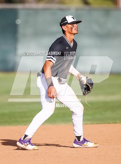 Thumbnail 1 in Valencia Baseball (Extending the Season) photogallery.