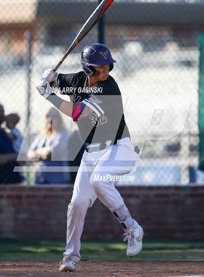 Thumbnail 1 in Valencia Baseball (Extending the Season) photogallery.
