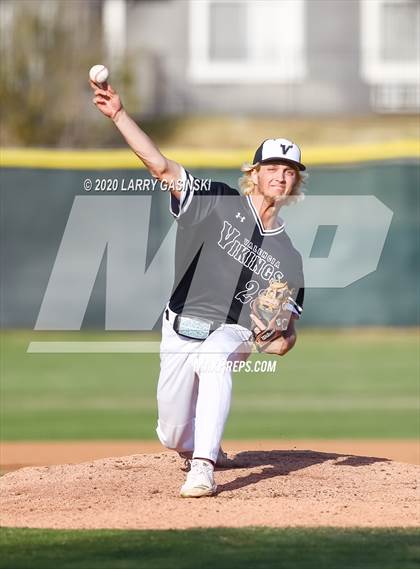 Thumbnail 1 in Valencia Baseball (Extending the Season) photogallery.