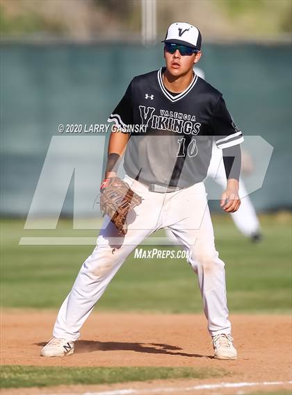 Thumbnail 1 in Valencia Baseball (Extending the Season) photogallery.