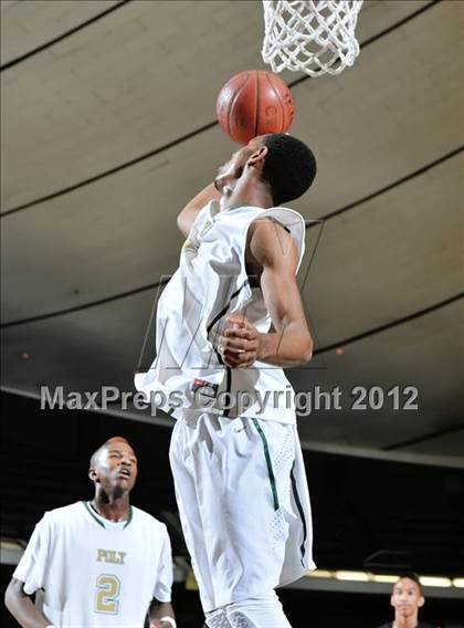 Thumbnail 2 in Etiwanda vs. Long Beach Poly (CIF SS D1AA Semifinal) photogallery.