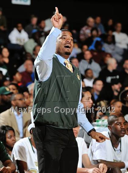Thumbnail 2 in Etiwanda vs. Long Beach Poly (CIF SS D1AA Semifinal) photogallery.
