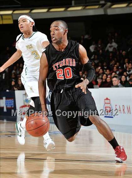 Thumbnail 1 in Etiwanda vs. Long Beach Poly (CIF SS D1AA Semifinal) photogallery.