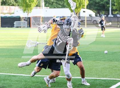 Thumbnail 2 in Mercer Island vs Bellevue (WIAA 3A Final) photogallery.