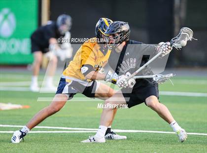 Thumbnail 3 in Mercer Island vs Bellevue (WIAA 3A Final) photogallery.
