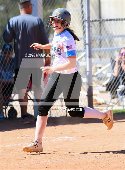 Thumbnail 1 in Desert Christian vs. Horizon Honors (Desert Classic) photogallery.