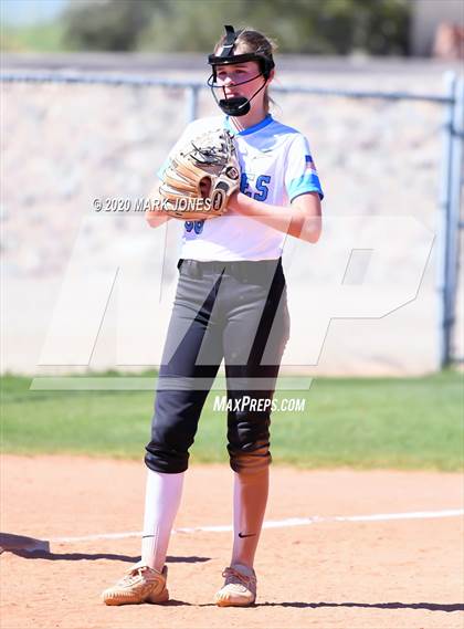 Thumbnail 1 in Desert Christian vs. Horizon Honors (Desert Classic) photogallery.