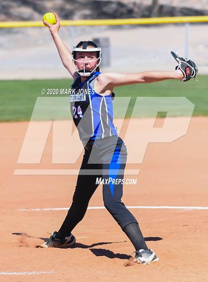 Thumbnail 2 in Desert Christian vs. Horizon Honors (Desert Classic) photogallery.