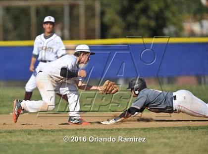 Thumbnail 1 in Escondido Vs Bishop's (66th Annual Lions Tournament AAA Final) photogallery.