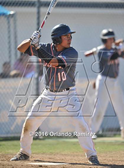 Thumbnail 3 in Escondido Vs Bishop's (66th Annual Lions Tournament AAA Final) photogallery.