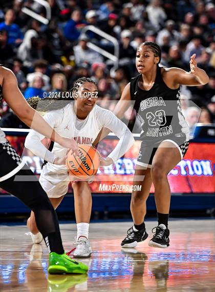 Thumbnail 1 in Sierra Canyon vs. Etiwanda (CIF SS Open DIV Championship) photogallery.