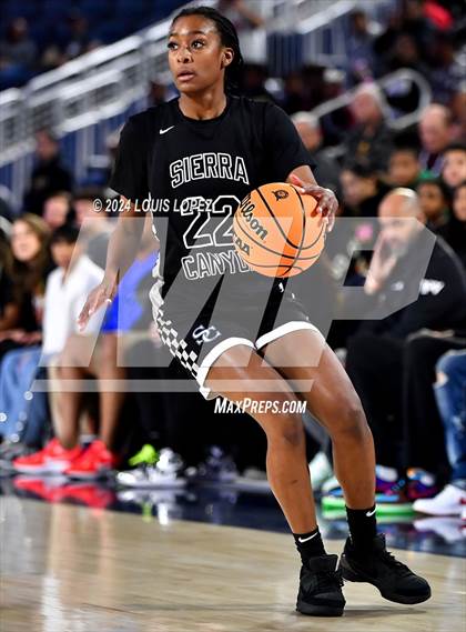 Thumbnail 3 in Sierra Canyon vs. Etiwanda (CIF SS Open DIV Championship) photogallery.