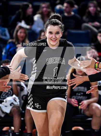 Thumbnail 3 in Sierra Canyon vs. Etiwanda (CIF SS Open DIV Championship) photogallery.