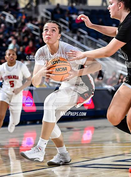 Thumbnail 3 in Sierra Canyon vs. Etiwanda (CIF SS Open DIV Championship) photogallery.