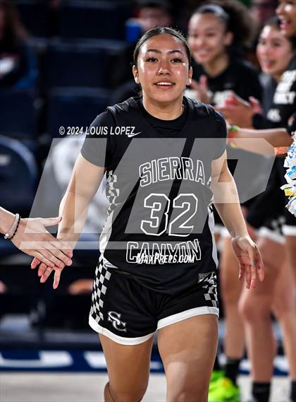Thumbnail 1 in Sierra Canyon vs. Etiwanda (CIF SS Open DIV Championship) photogallery.