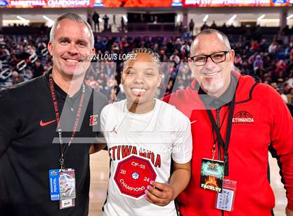 Thumbnail 1 in Sierra Canyon vs. Etiwanda (CIF SS Open DIV Championship) photogallery.