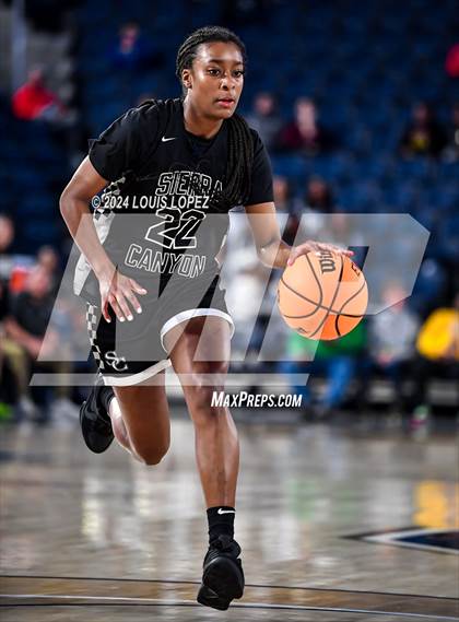 Thumbnail 1 in Sierra Canyon vs. Etiwanda (CIF SS Open DIV Championship) photogallery.